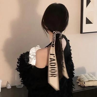 离婚后，夫人是首富千金